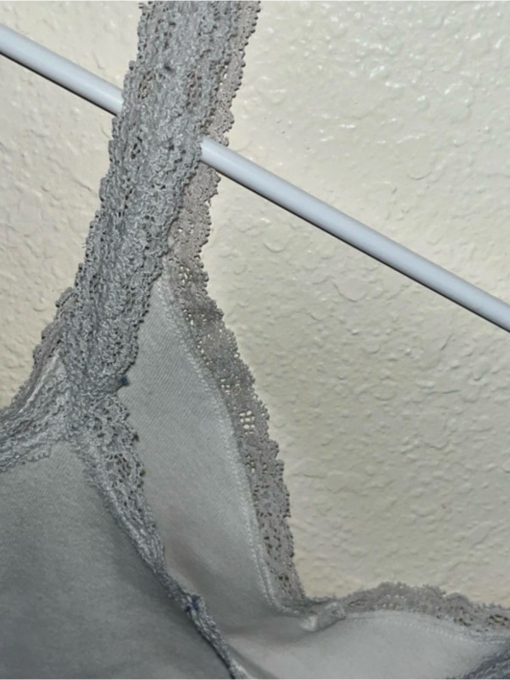 Brandy Melville White Lace-Trim Camisole - Picture 4 of 4